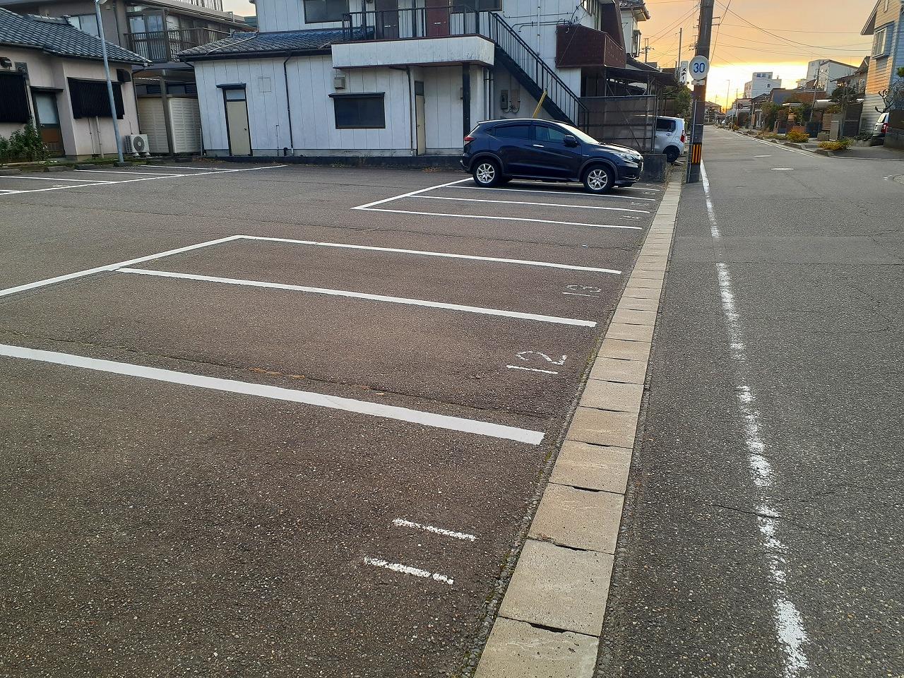 長潟２（杉崎）駐車場の外観・駐車場イメージ3枚目