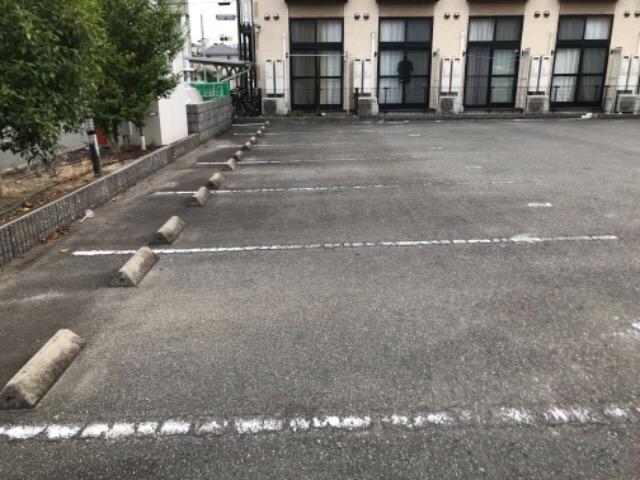 アクシス(30801)の外観・駐車場イメージ1枚目