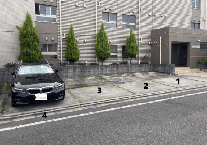 メゾンドルノン月極駐車場の外観・駐車場イメージ1枚目
