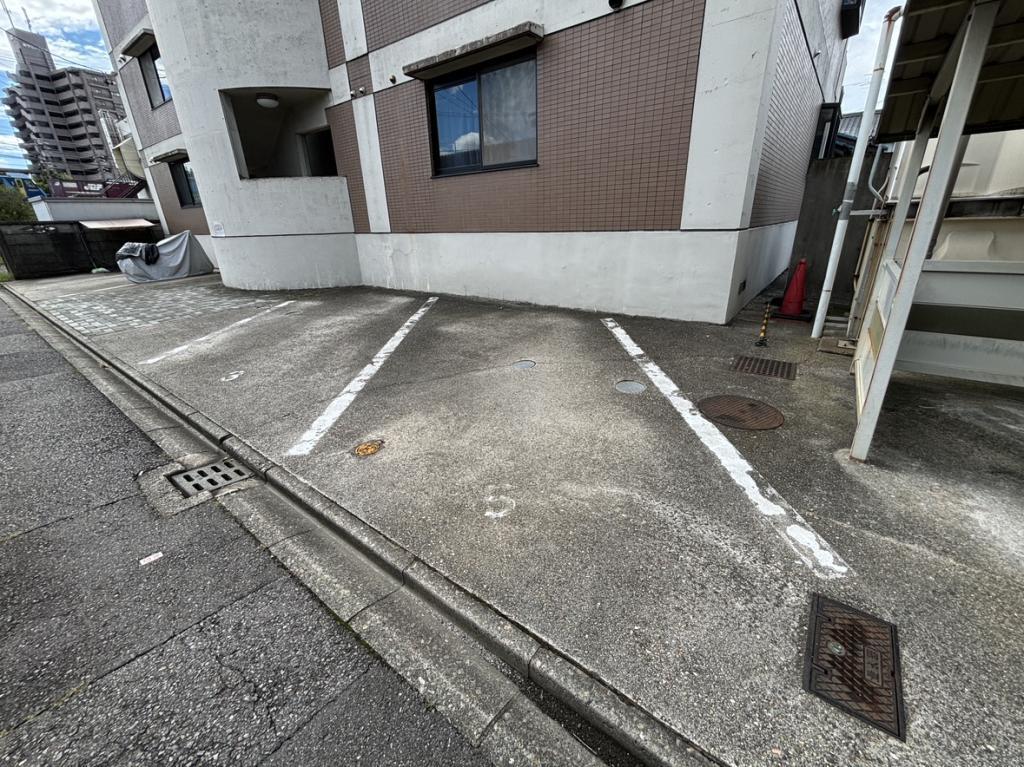 FK幸心4丁目リバーランド守山駐車場の外観・駐車場イメージ1枚目