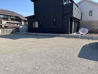 伊興５丁目藤波駐車場の外観・駐車場イメージ2枚目