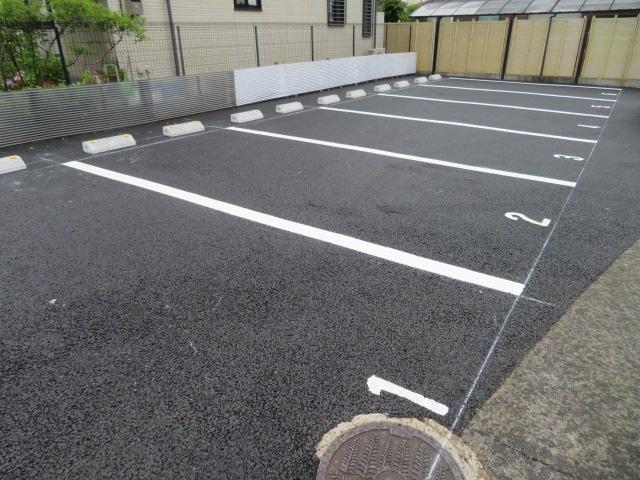 桜花園山上駐車場の外観・駐車場イメージ2枚目
