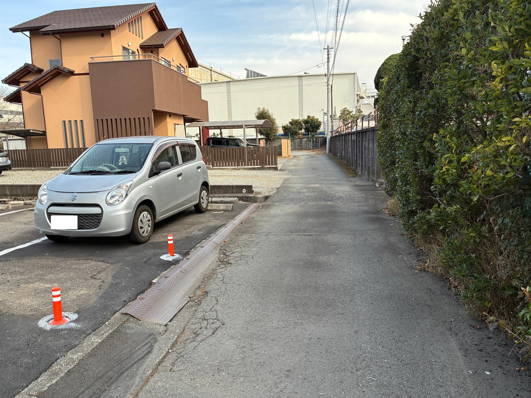 鶴田パーキングの外観・駐車場イメージ2枚目