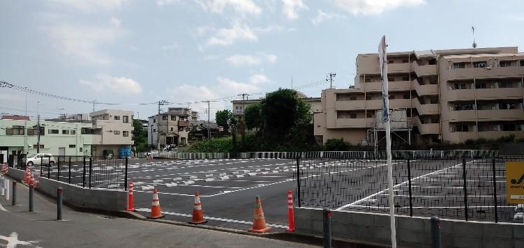 内山駐車場の外観・駐車場イメージ2枚目