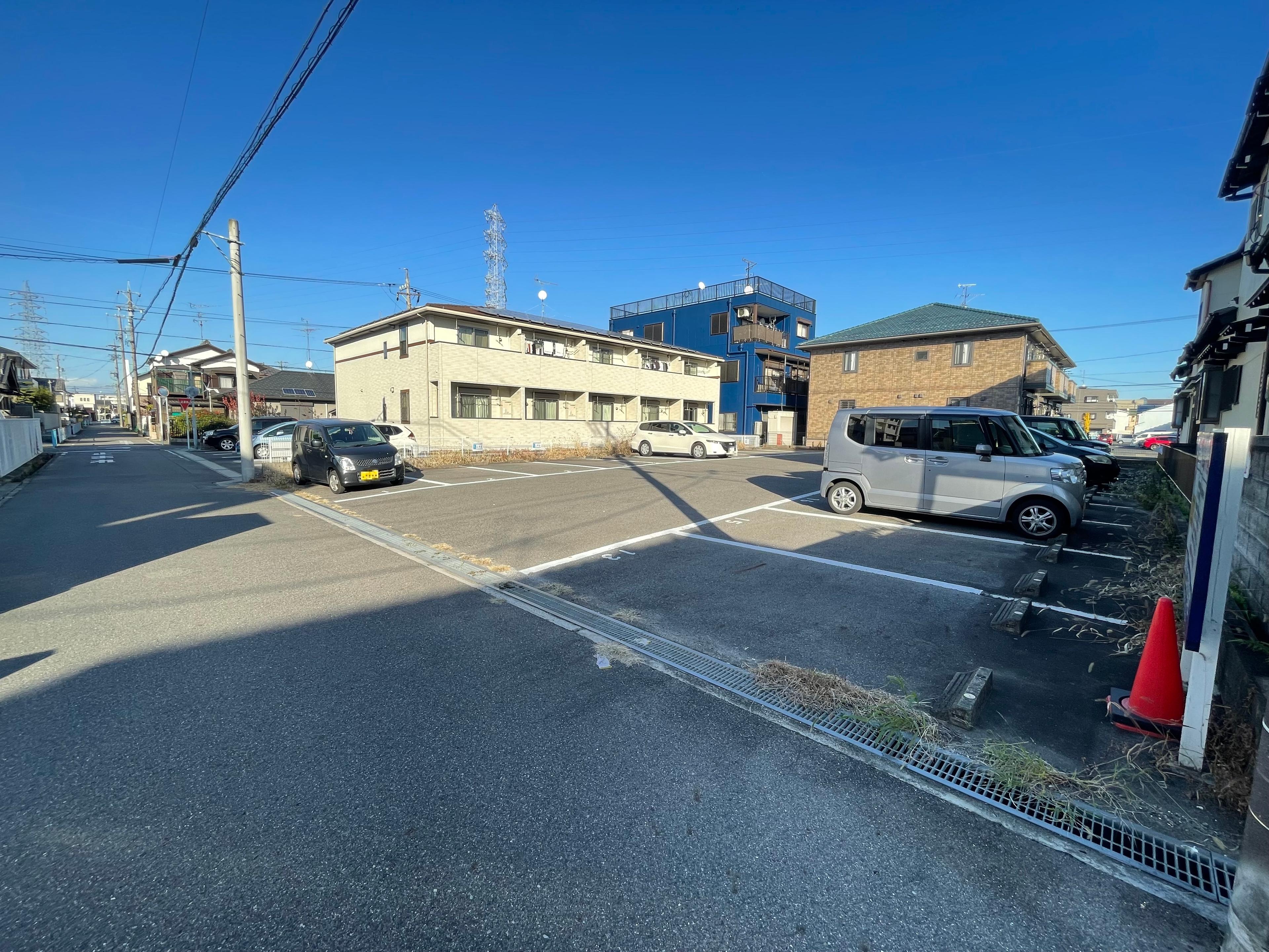 合田中央駐車場の外観・駐車場イメージ2枚目