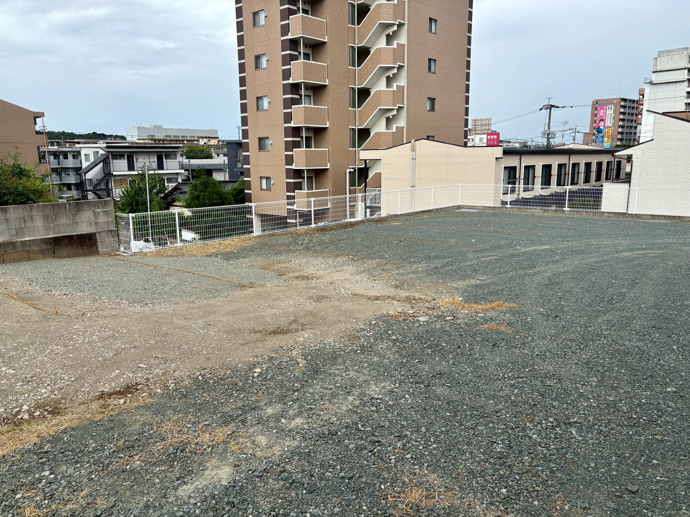 渡鹿３丁目パーキングⅡの外観・駐車場イメージ2枚目