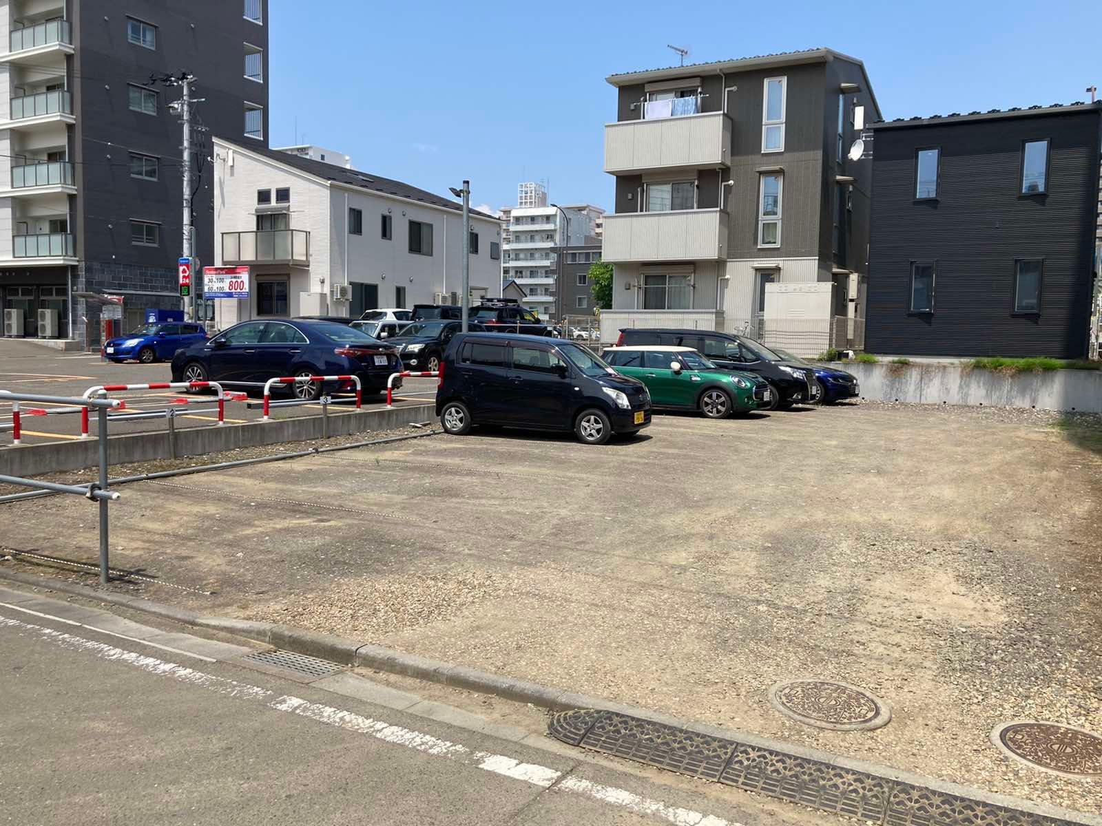 JT月極駐車場の外観・駐車場イメージ1枚目