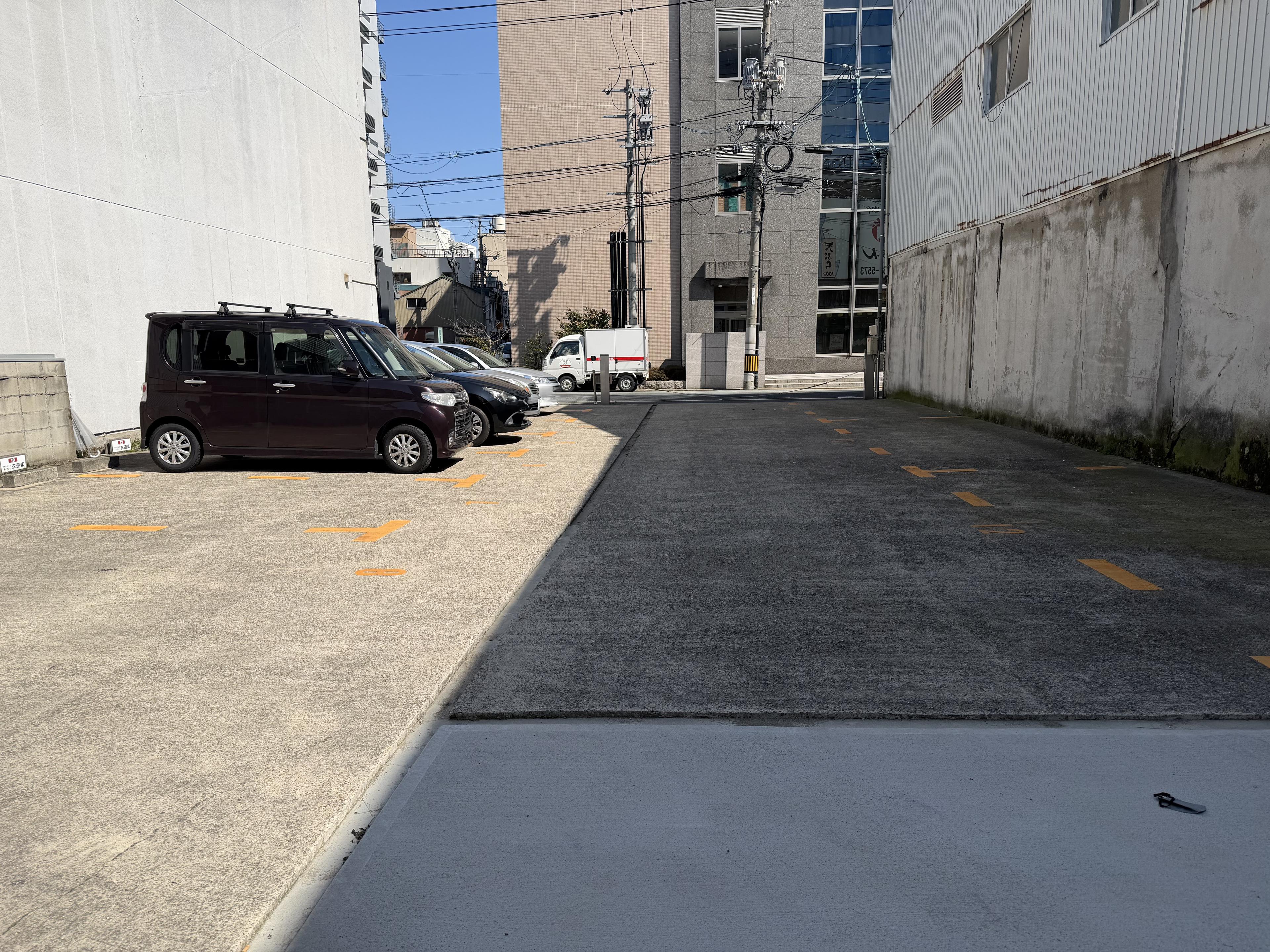 駅苑駐車場の外観・駐車場イメージ3枚目