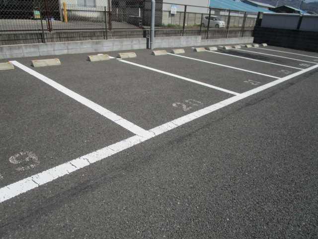 クレイノプルメリア２３(56287)の外観・駐車場イメージ1枚目