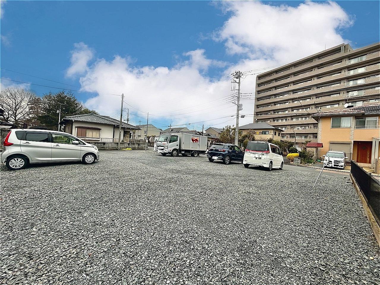 俊伸駐車場の外観・駐車場イメージ2枚目