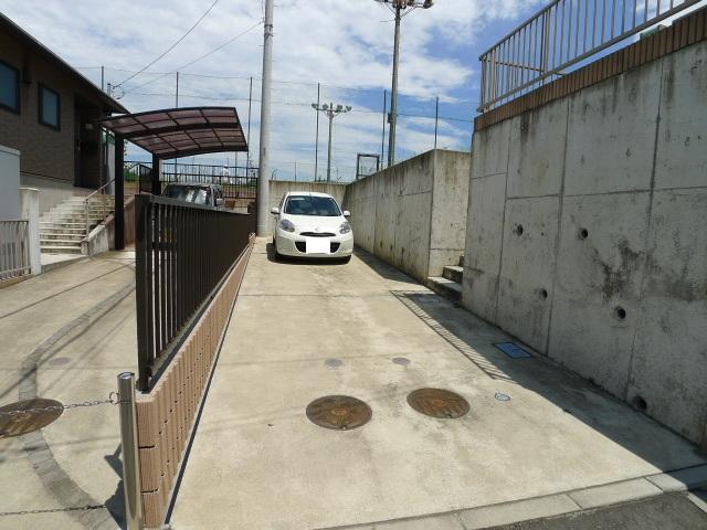 下土棚１０１０駐車場の外観・駐車場イメージ1枚目