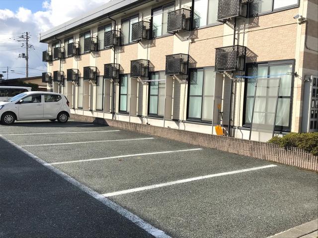 メープル(26906)の外観・駐車場イメージ1枚目