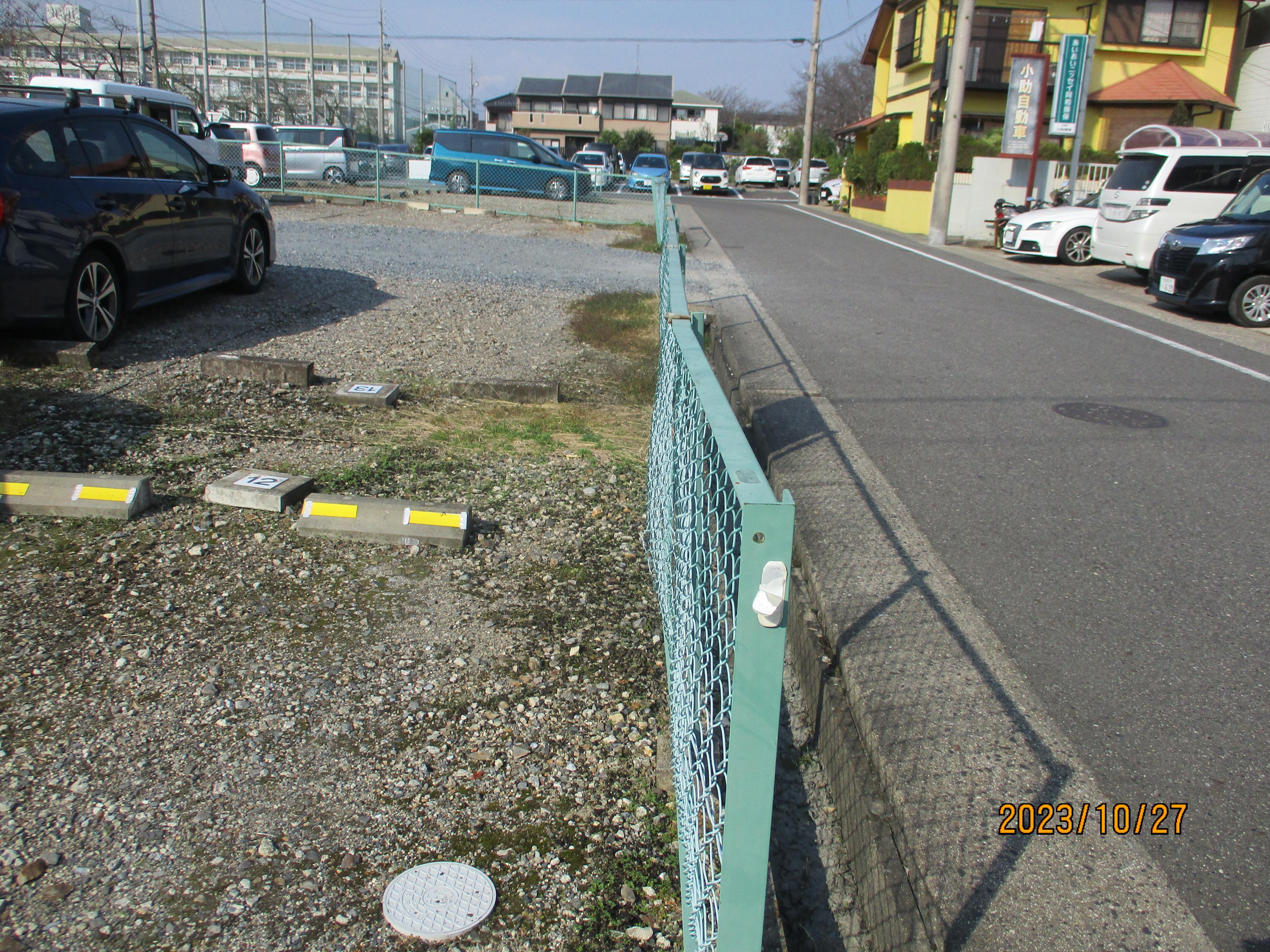J-655の外観・駐車場イメージ1枚目