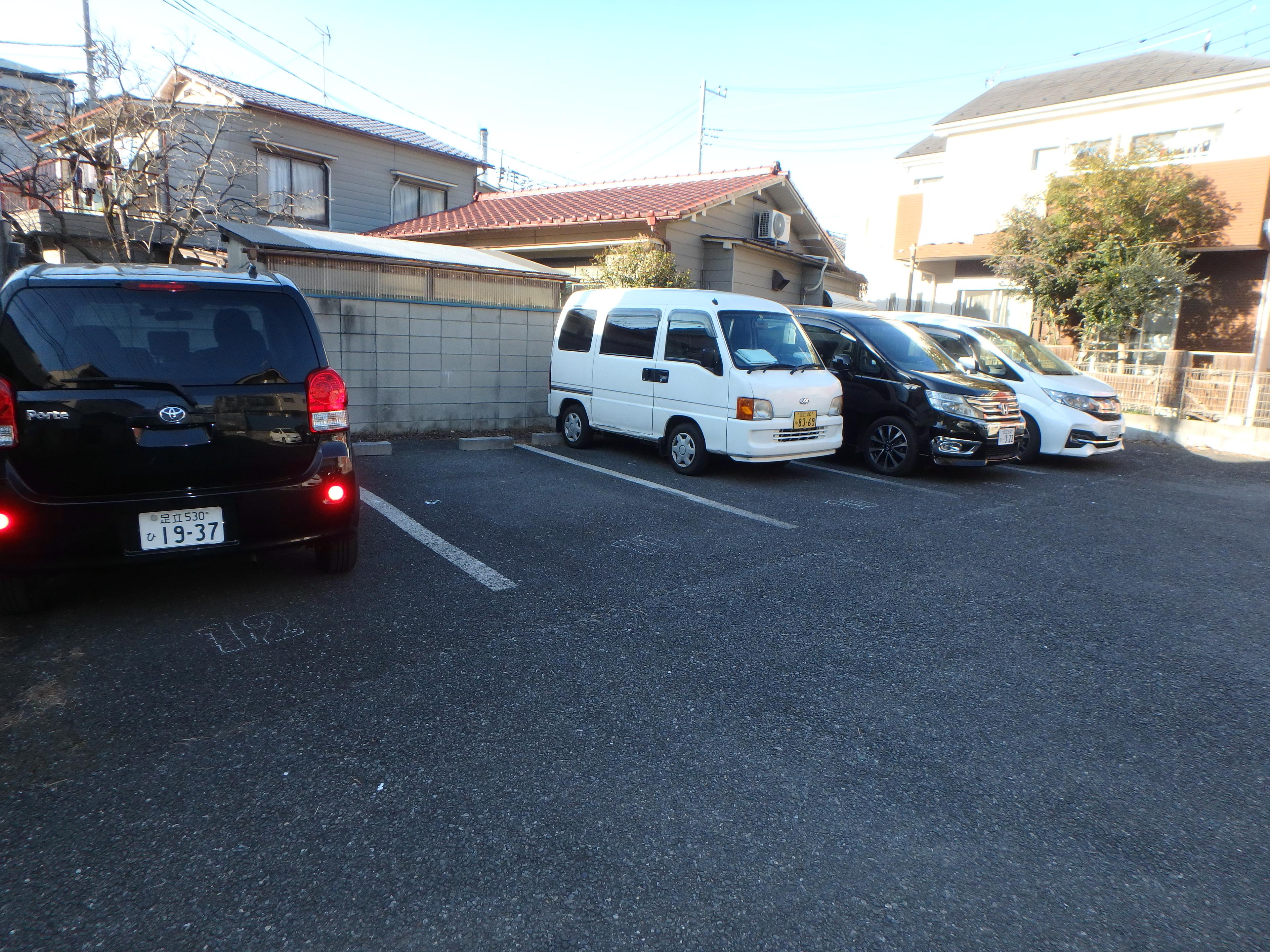 本木1丁目田中第2駐車場の外観・駐車場イメージ3枚目