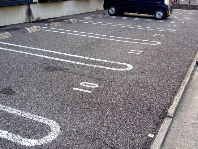 ねいし２(34286)の外観・駐車場イメージ1枚目
