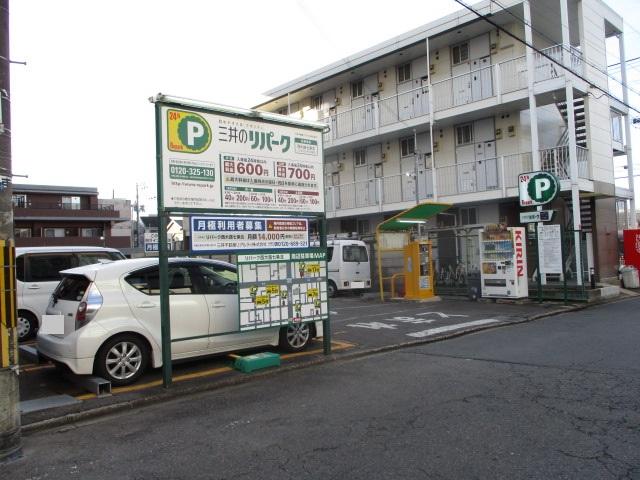 西大路七条北の外観・駐車場イメージ1枚目