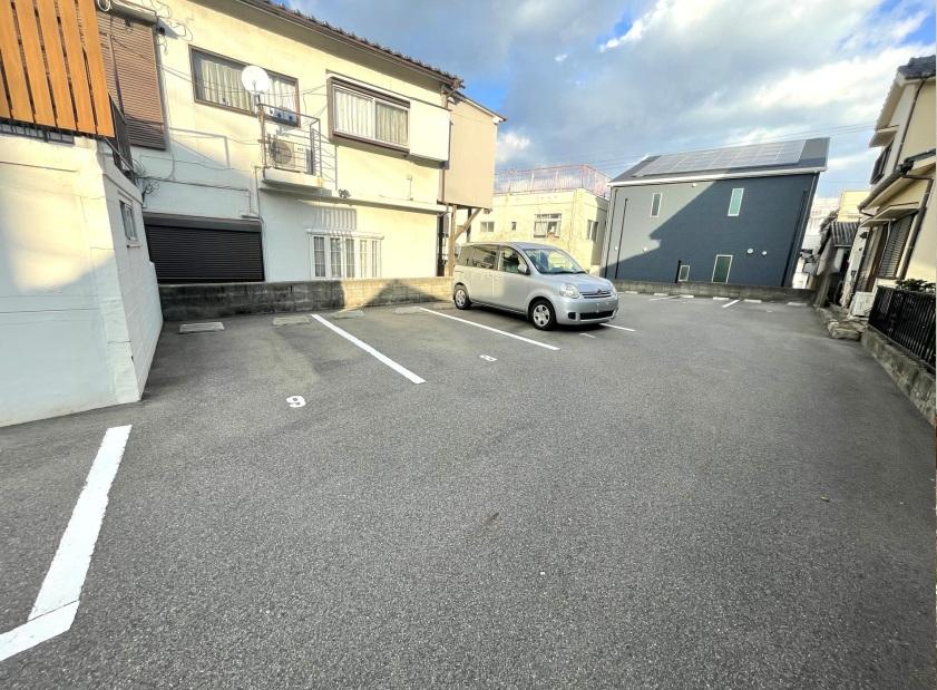 尾倉1丁目月極駐車場No.1の外観・駐車場イメージ2枚目