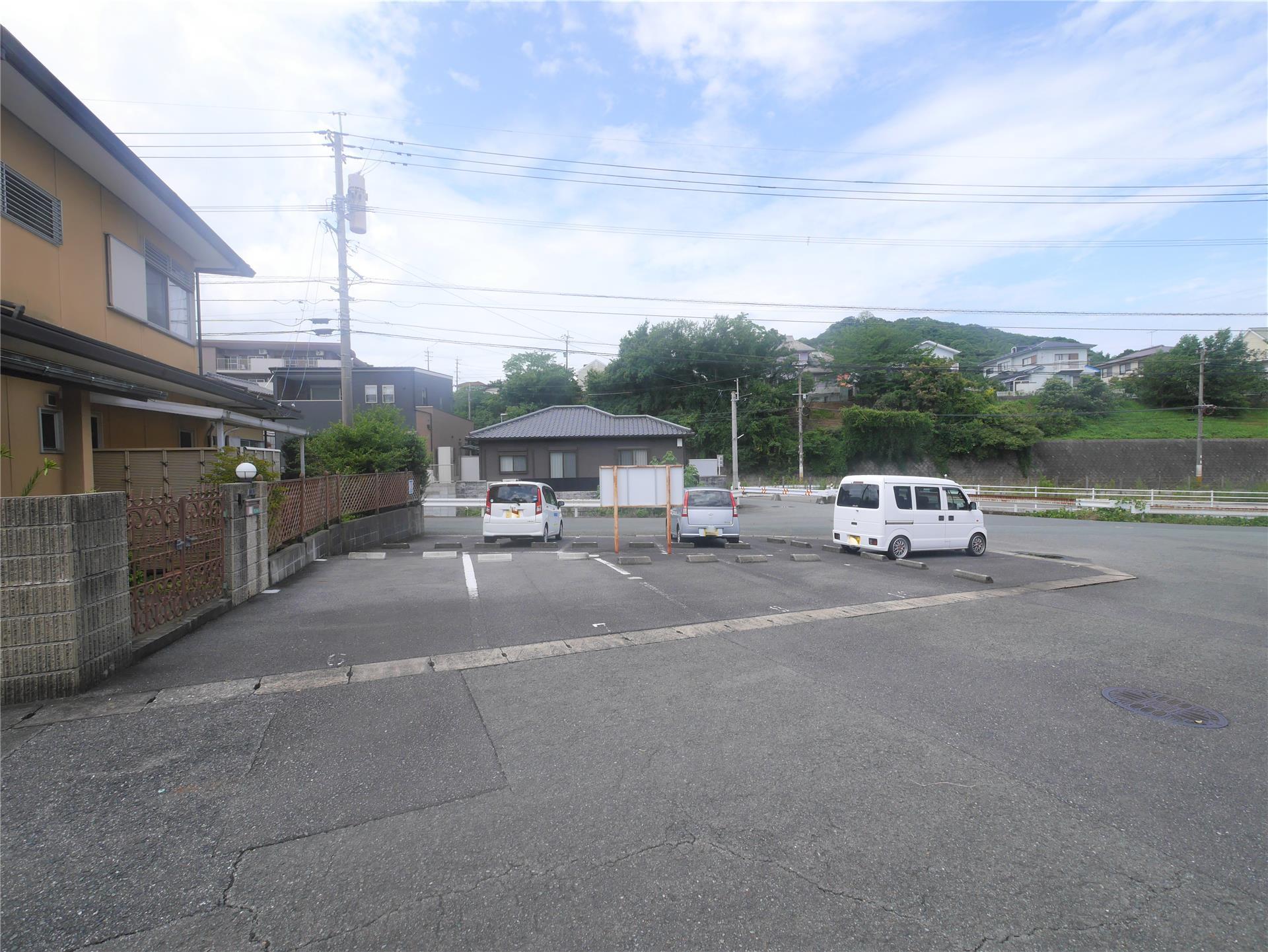 浅川台佐伯駐車場の外観・駐車場イメージ3枚目
