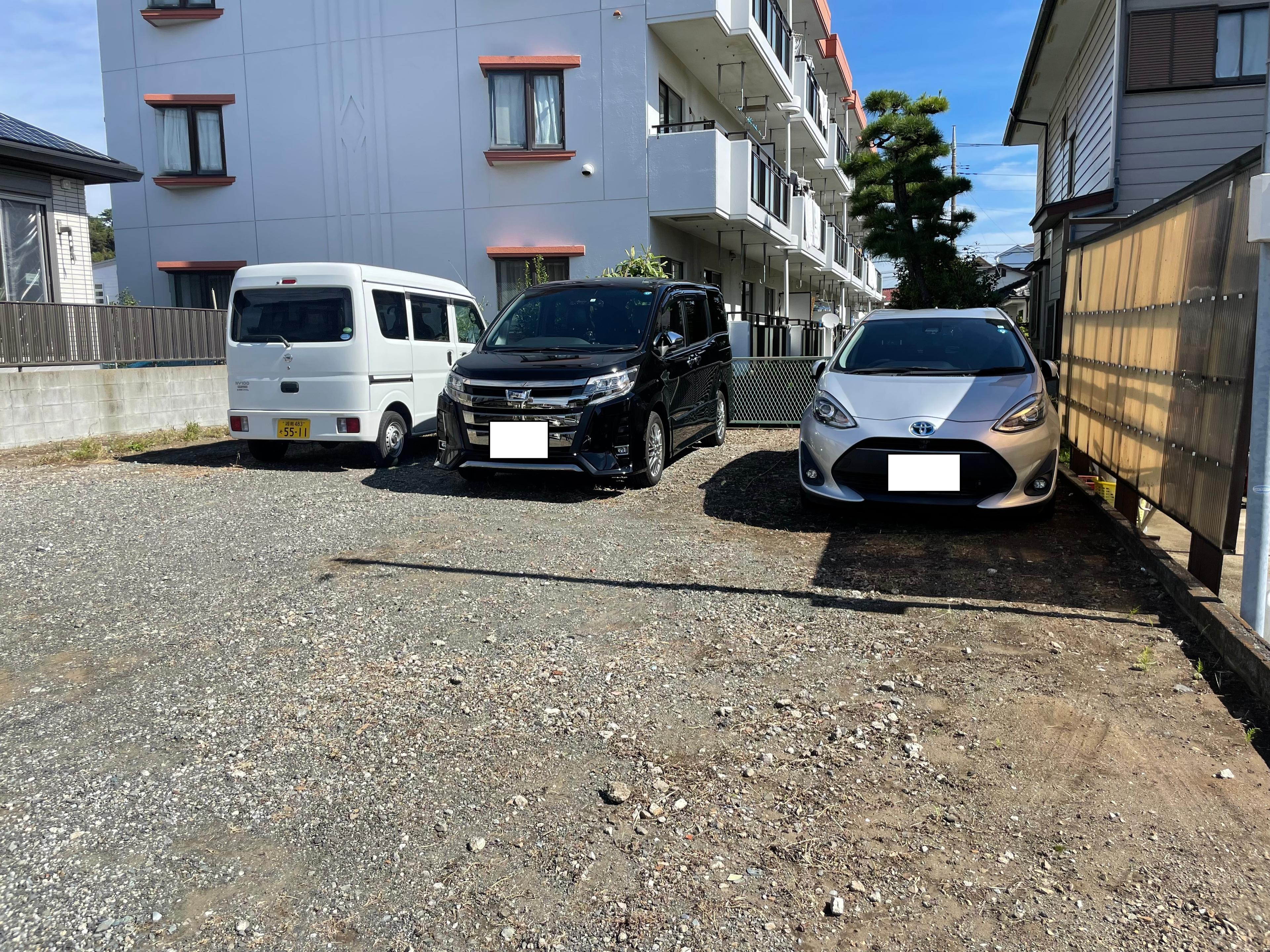 神明駐車場の外観・駐車場イメージ2枚目