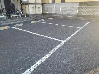 メイプル小山(38045)の外観・駐車場イメージ2枚目