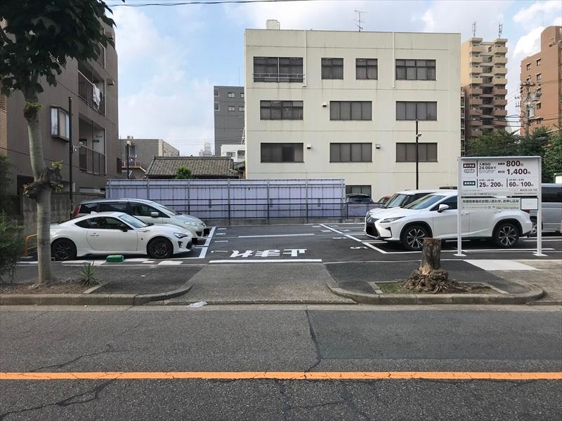 上前津１丁目第３の外観・駐車場イメージ1枚目