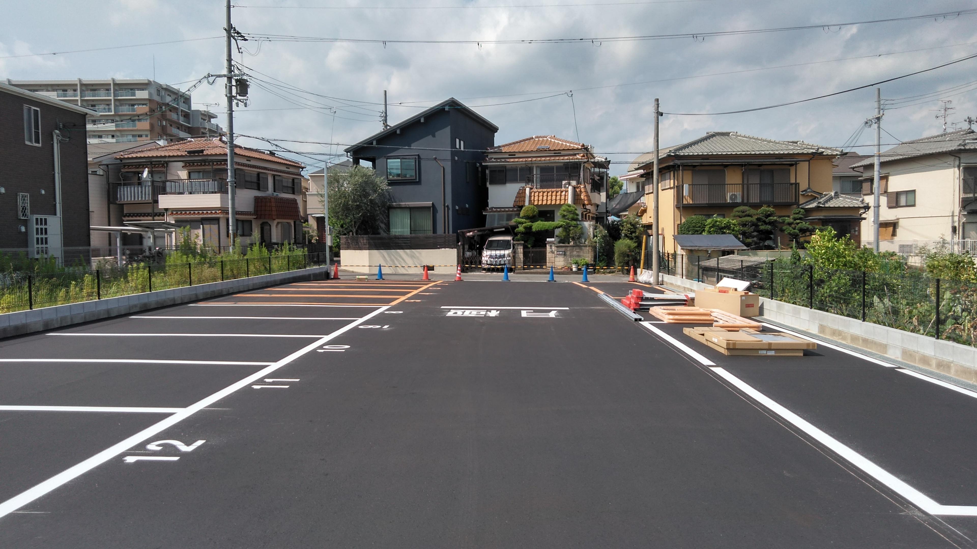 氷室町1丁目駐車場の外観・駐車場イメージ2枚目