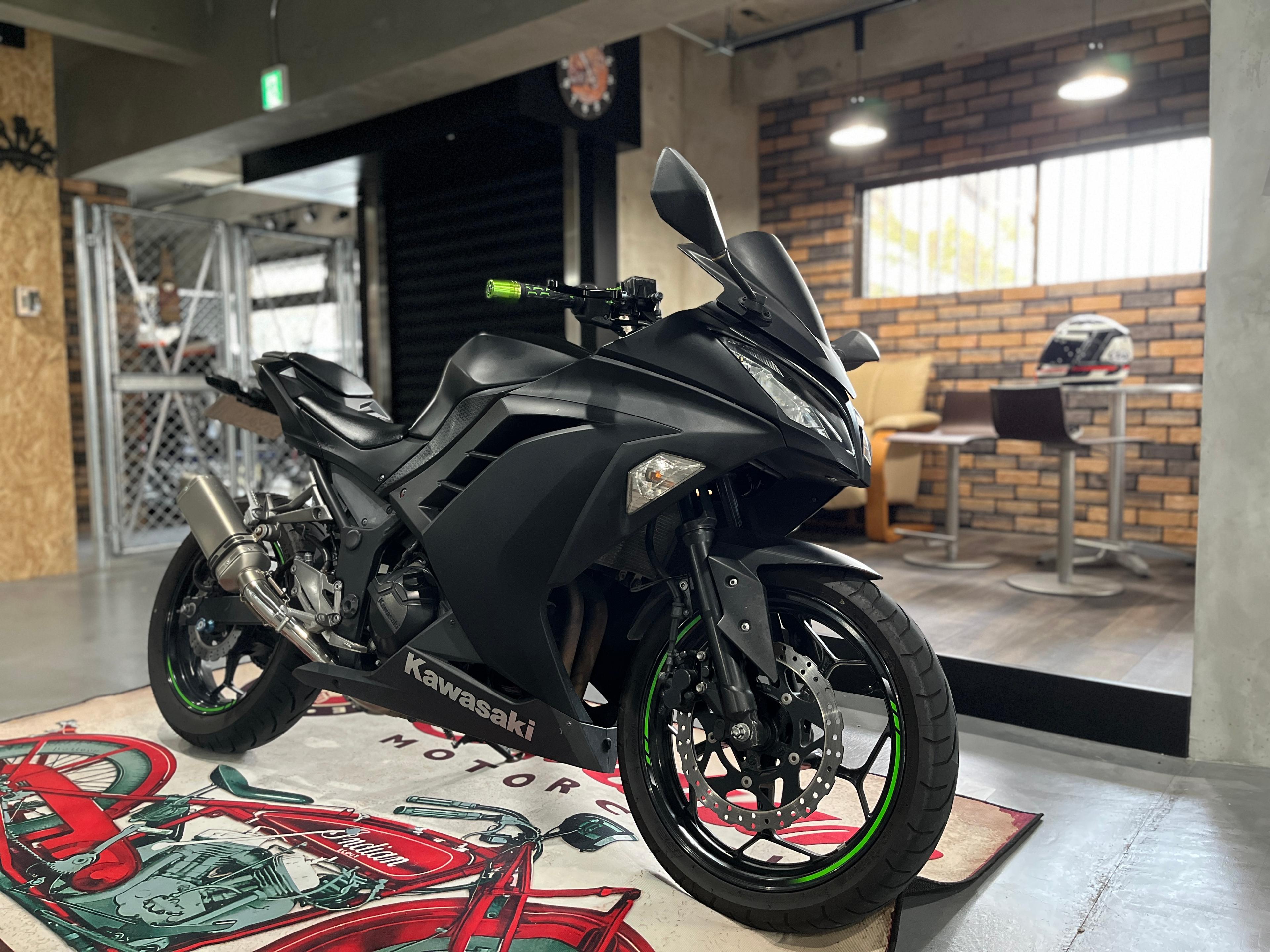 二日市BASEの外観・駐車場イメージ2枚目