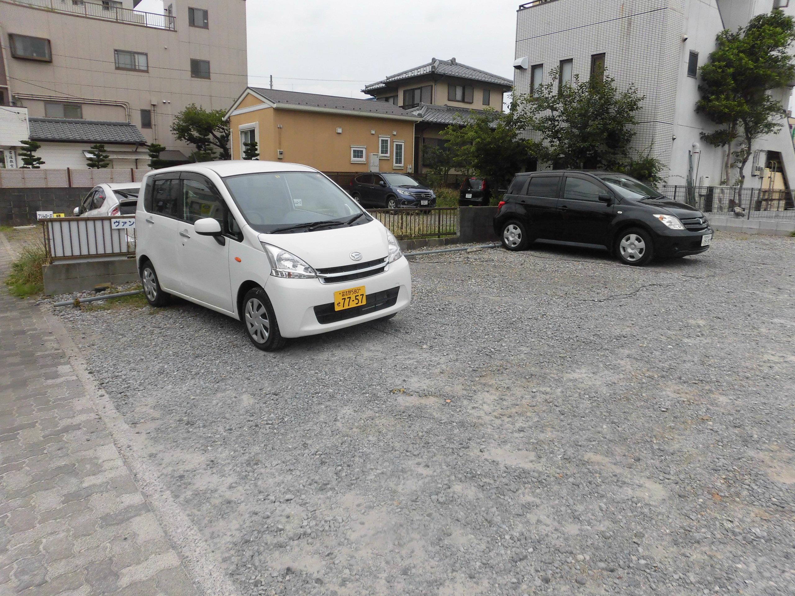 松戸千代駐車場の外観・駐車場イメージ2枚目