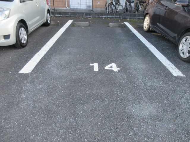 アトリオ(21370)の外観・駐車場イメージ1枚目