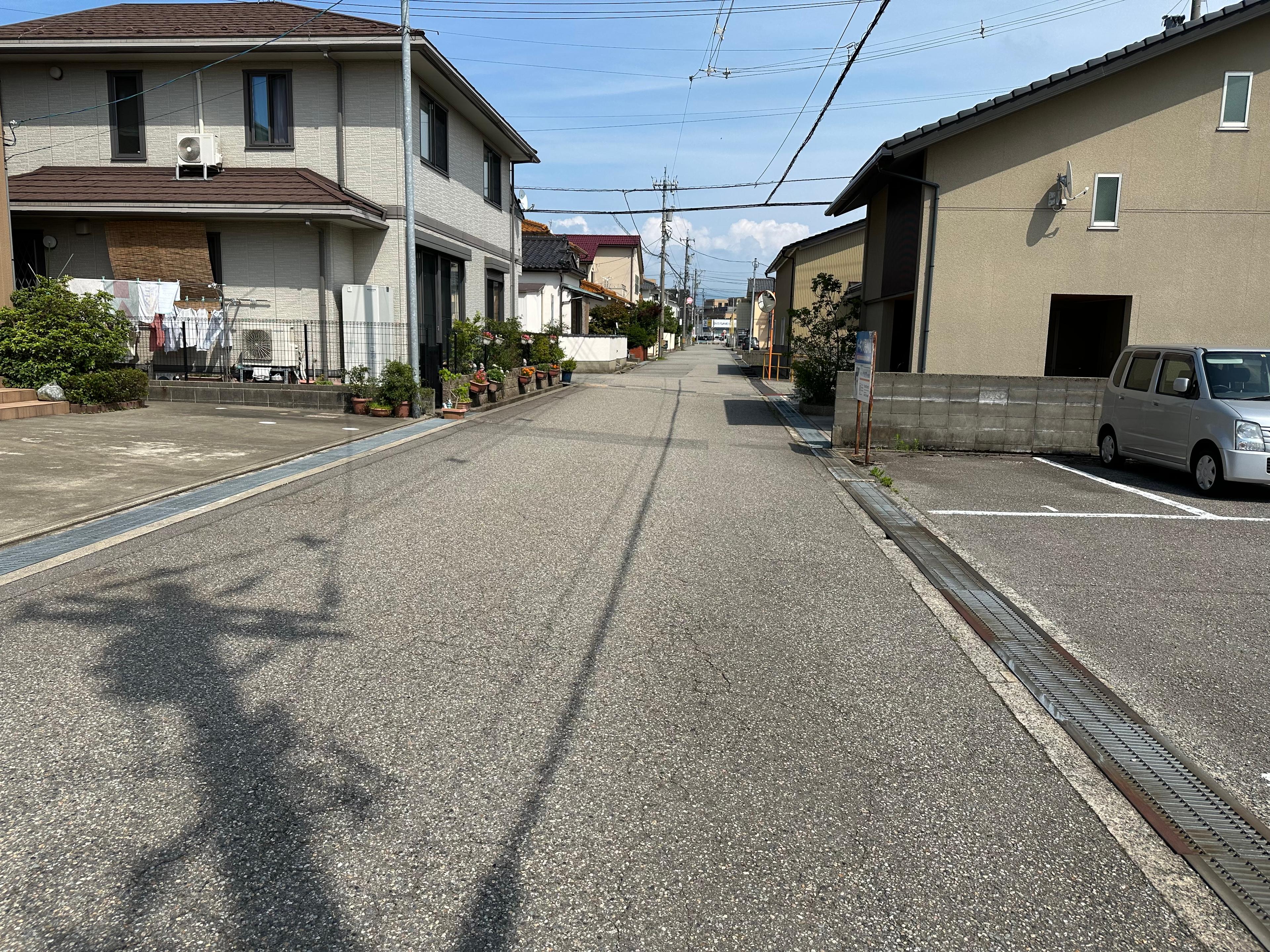 パーキング長谷川Ⅱの外観・駐車場イメージ3枚目