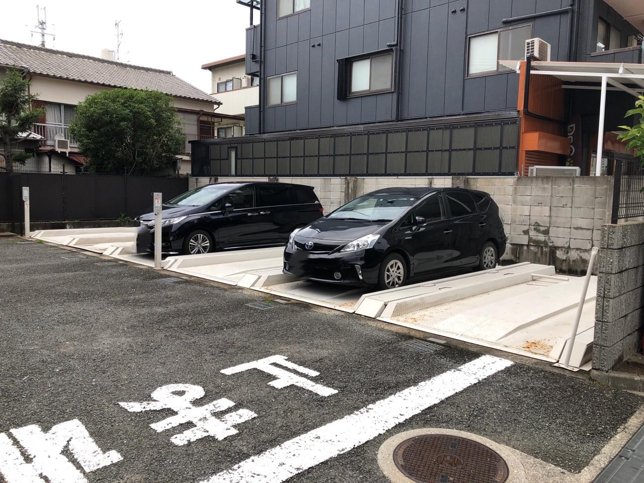 サンリット立花の外観・駐車場イメージ1枚目