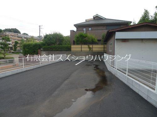 小根本中村第2駐車場の外観・駐車場イメージ1枚目