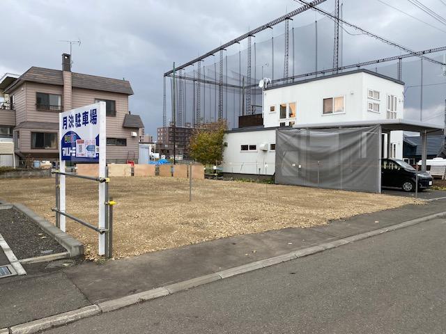 北郷4条3丁目13-44・13-57駐車場の外観・駐車場イメージ2枚目