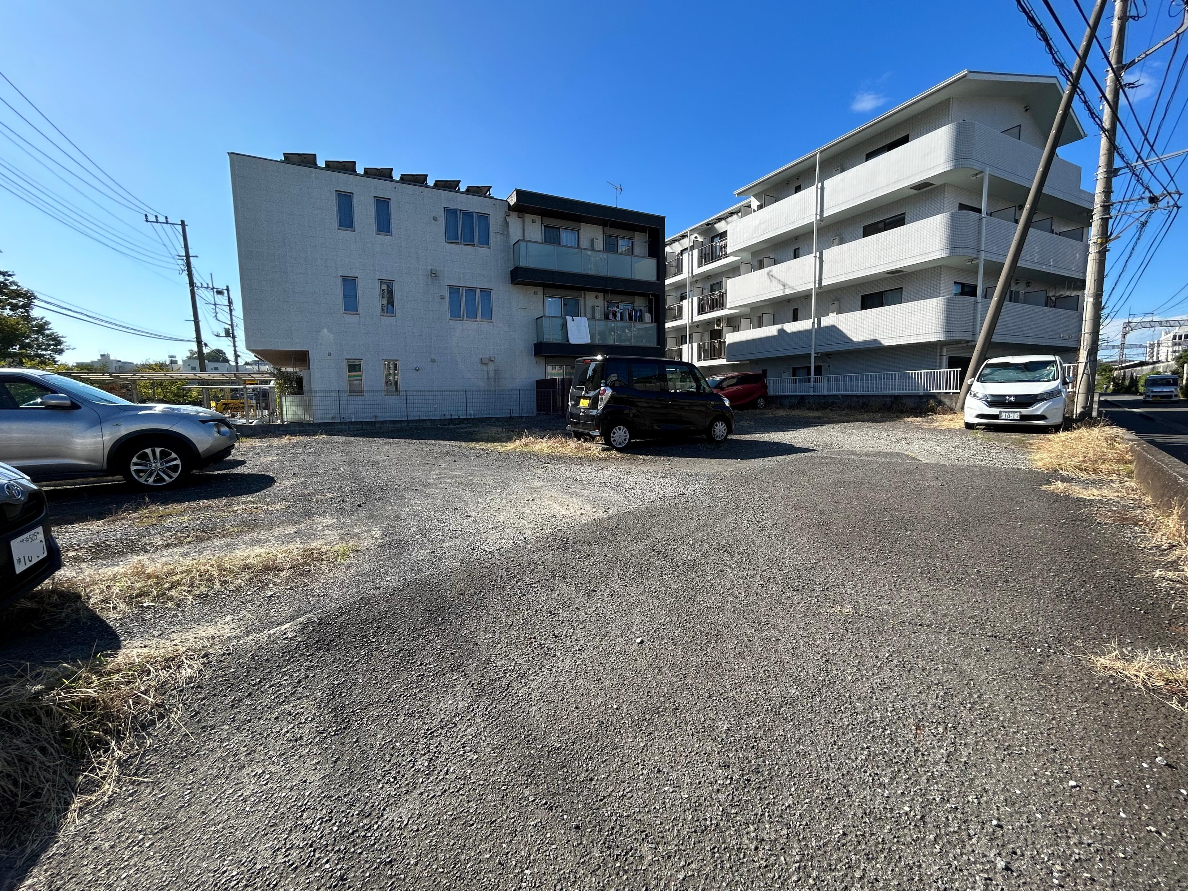 上耕地駐車場の外観・駐車場イメージ2枚目