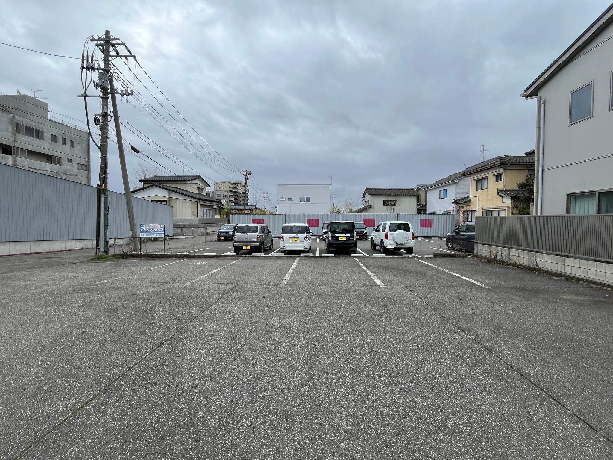 浦山１（古川）駐車場Ⅱの外観・駐車場イメージ2枚目