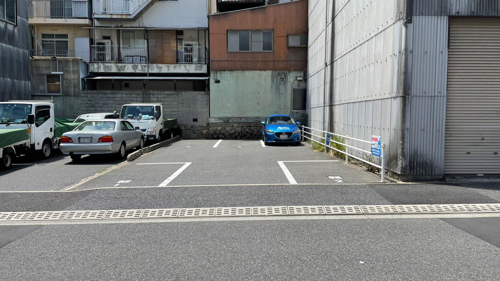 妻澤ガレージ（寺町）の外観・駐車場イメージ1枚目