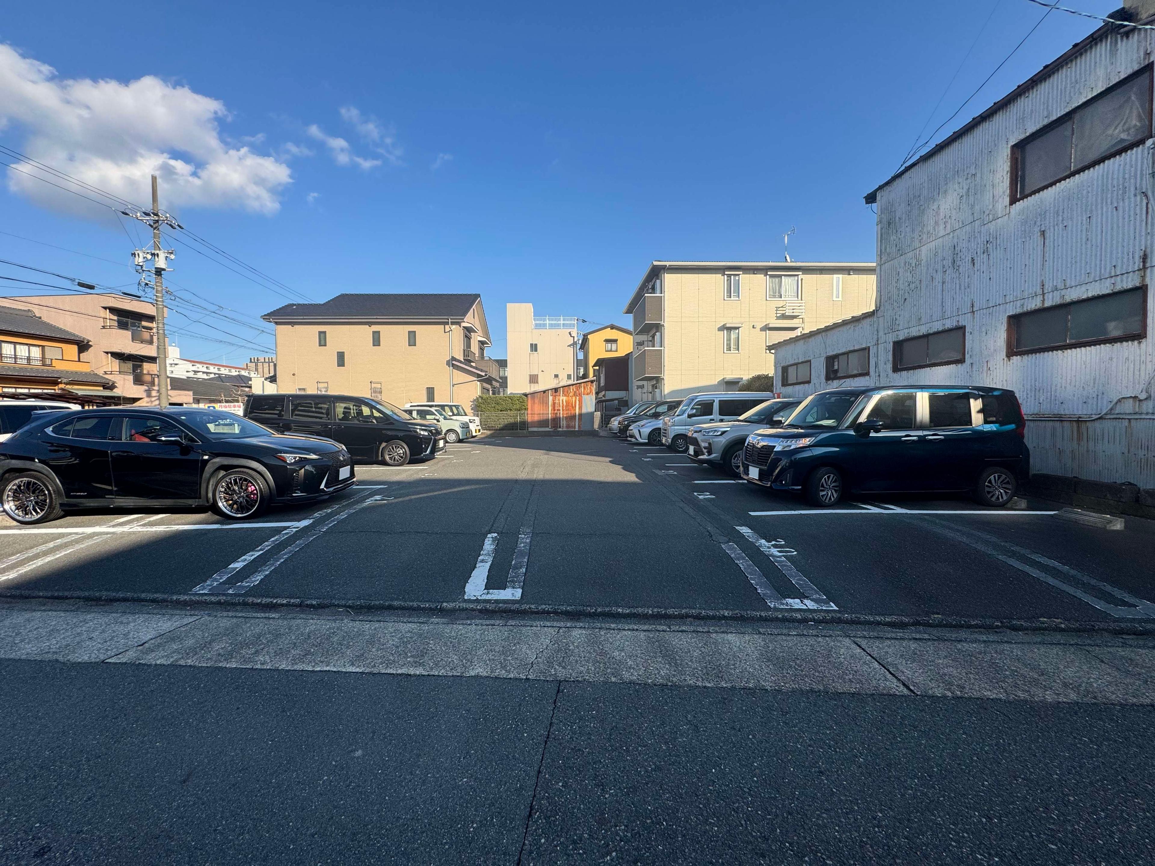 P338の外観・駐車場イメージ2枚目