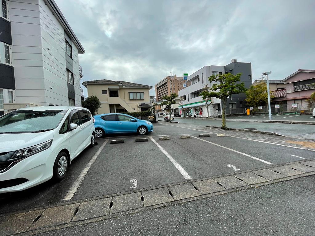 鴨江第２駐車場の外観・駐車場イメージ2枚目