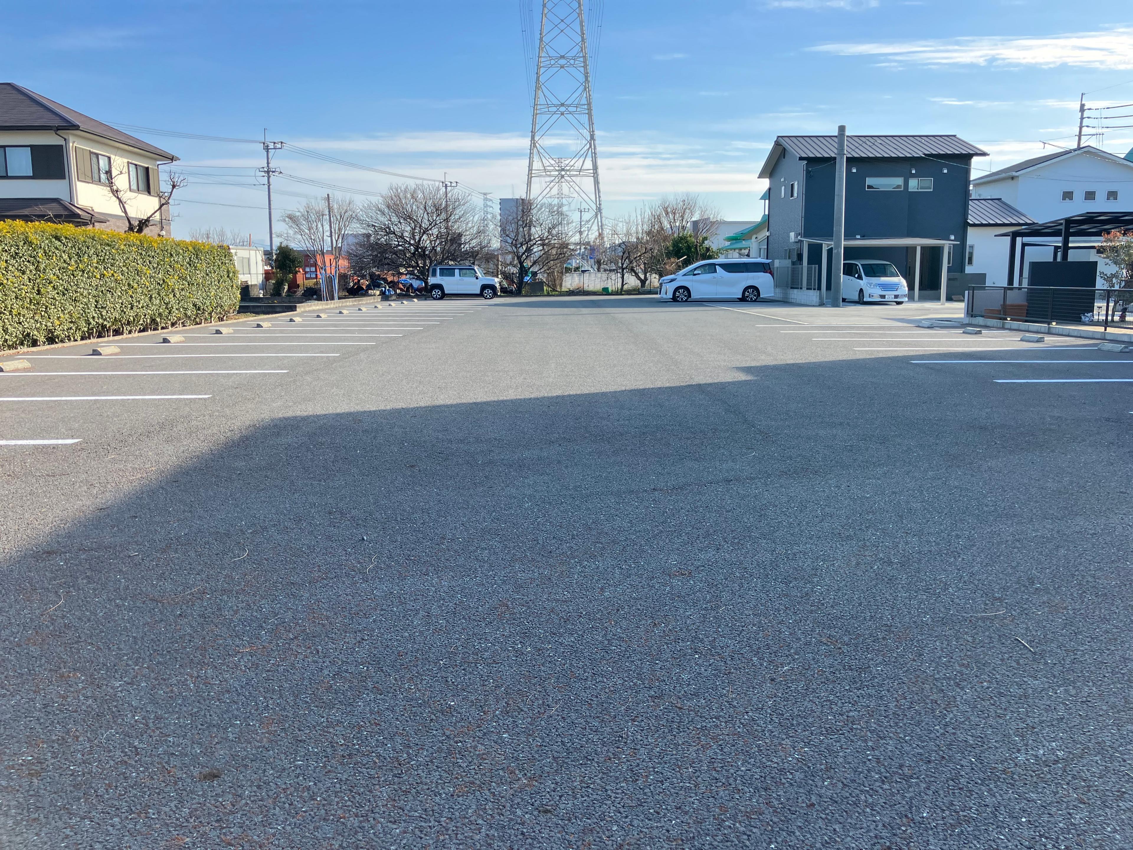 新山1丁目駐車場の外観・駐車場イメージ1枚目