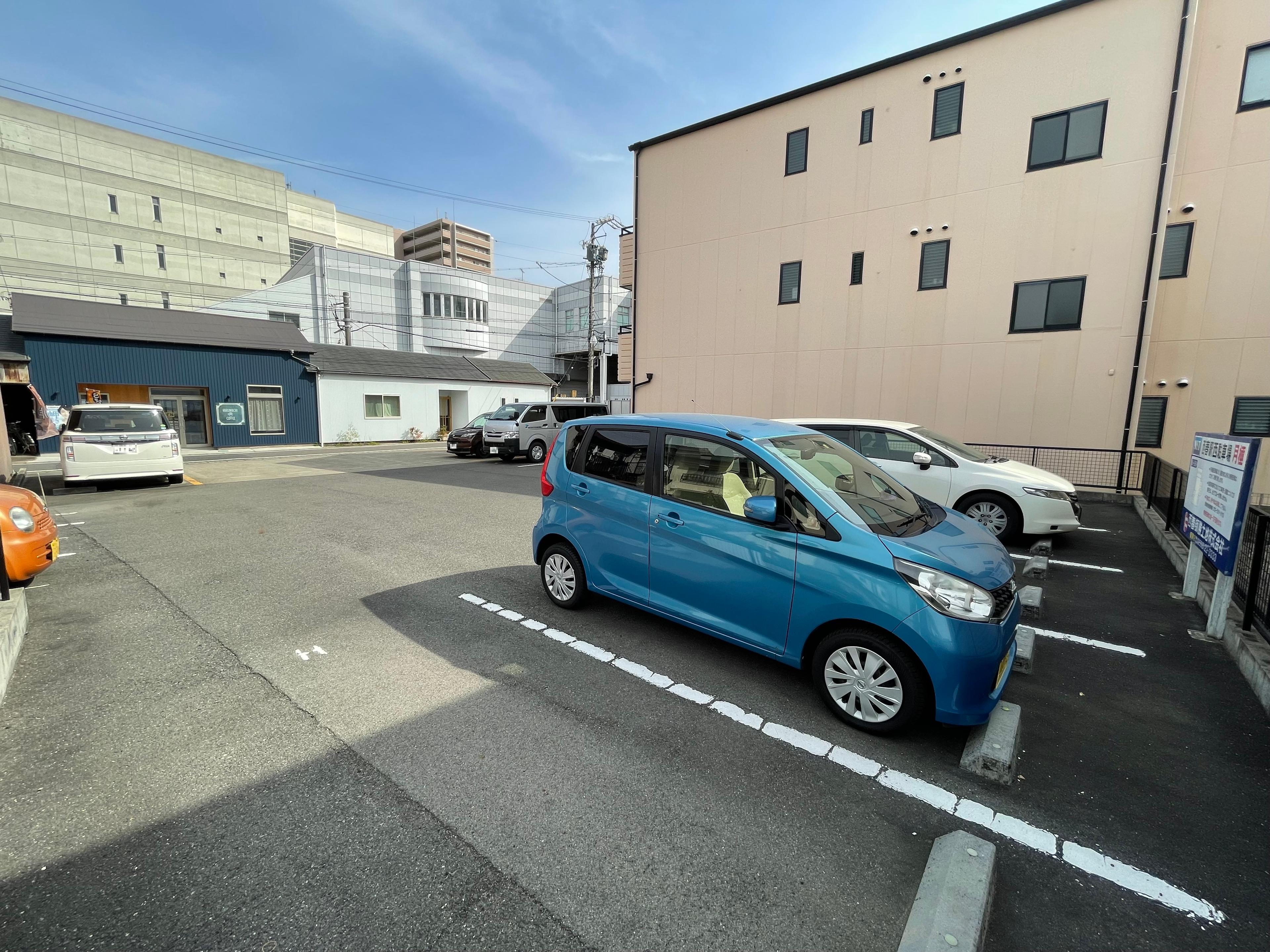 西春駅西駐車場の外観・駐車場イメージ2枚目