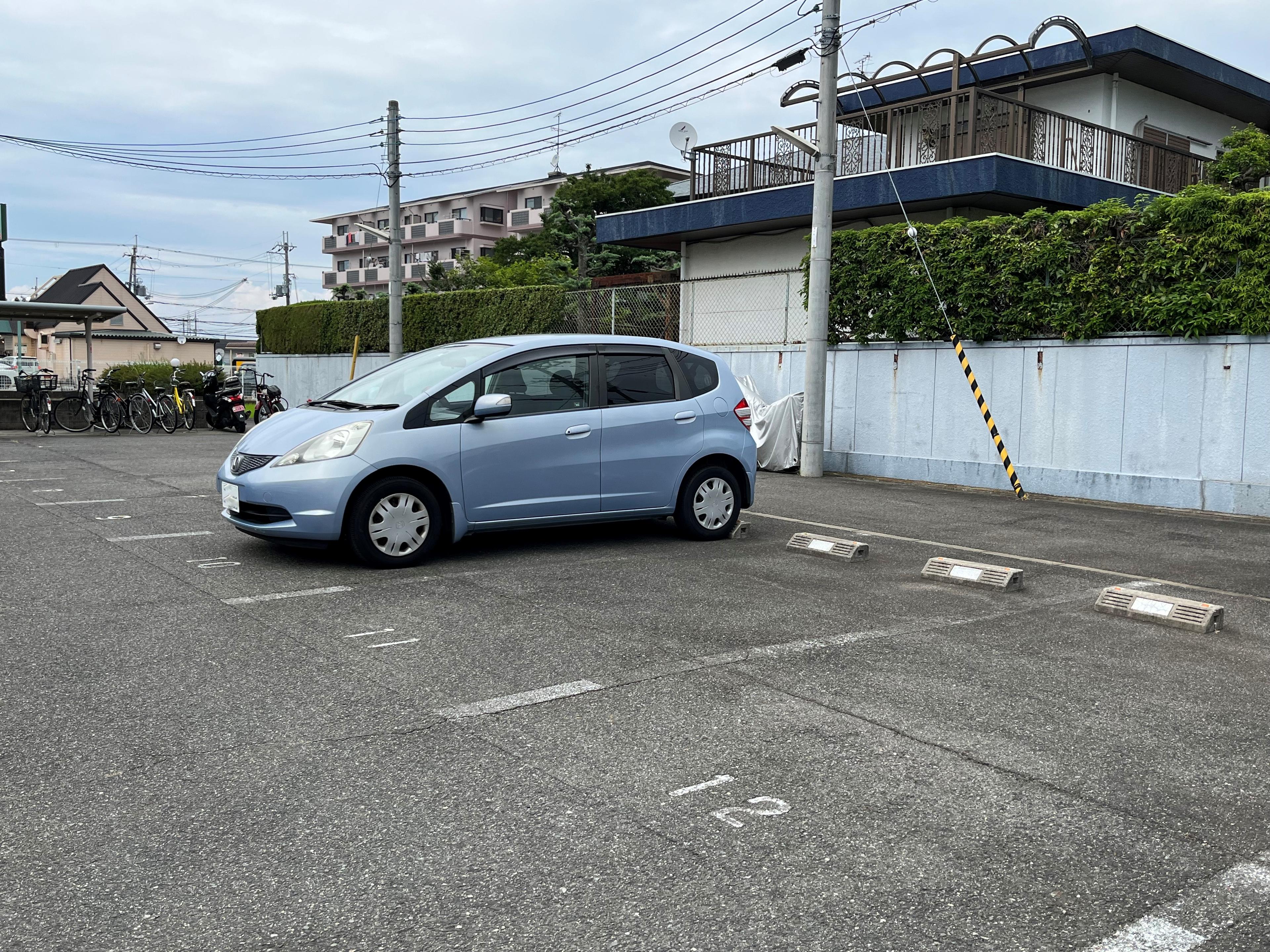 グリーンエイジ貝塚(17239)の外観・駐車場イメージ1枚目