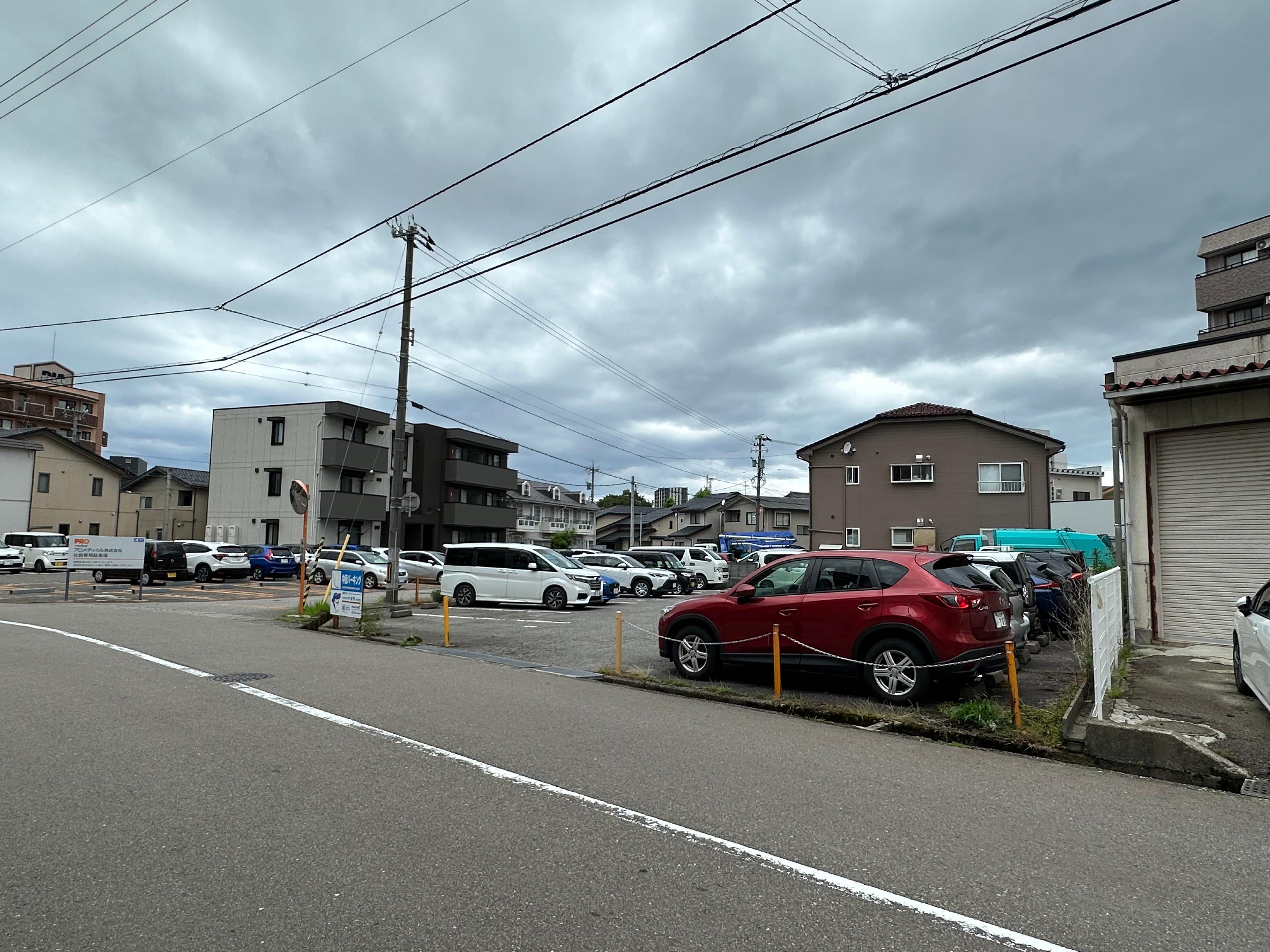 中西パーキングの外観・駐車場イメージ3枚目