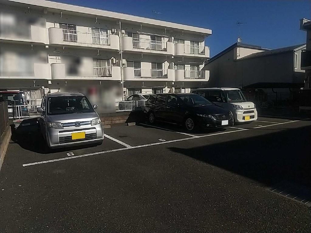 サンモール向原(55328)の外観・駐車場イメージ1枚目