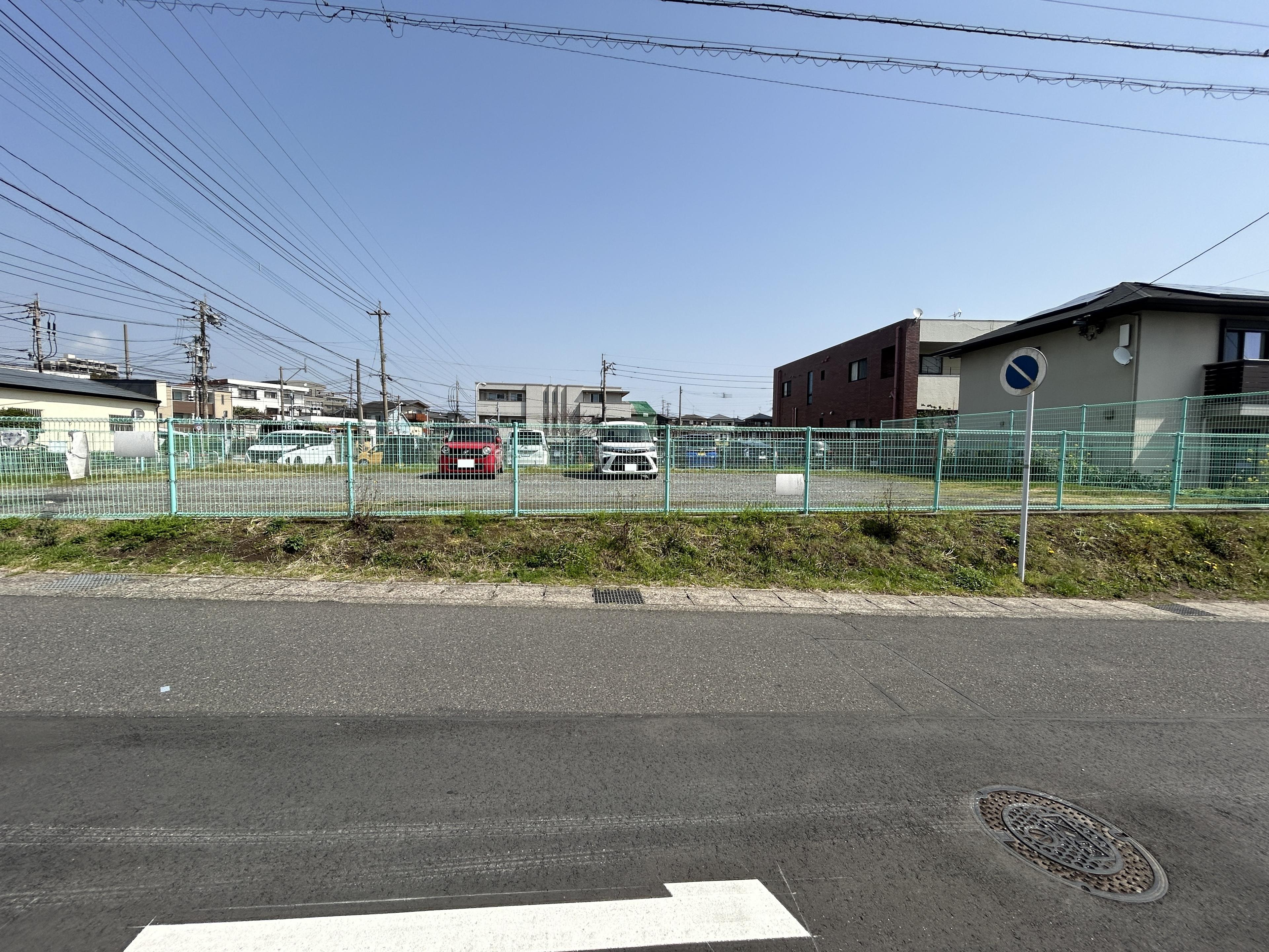 ｵｰﾄ･ｽｸｳｪｱｰ日之出の外観・駐車場イメージ3枚目