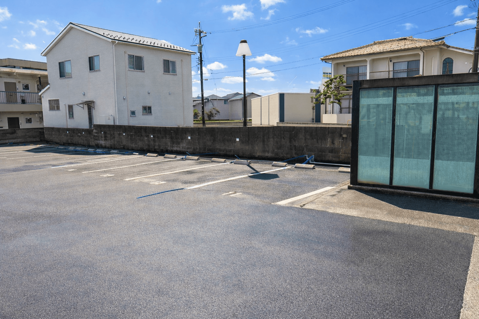 ルーエハイム駐車場の外観・駐車場イメージ1枚目