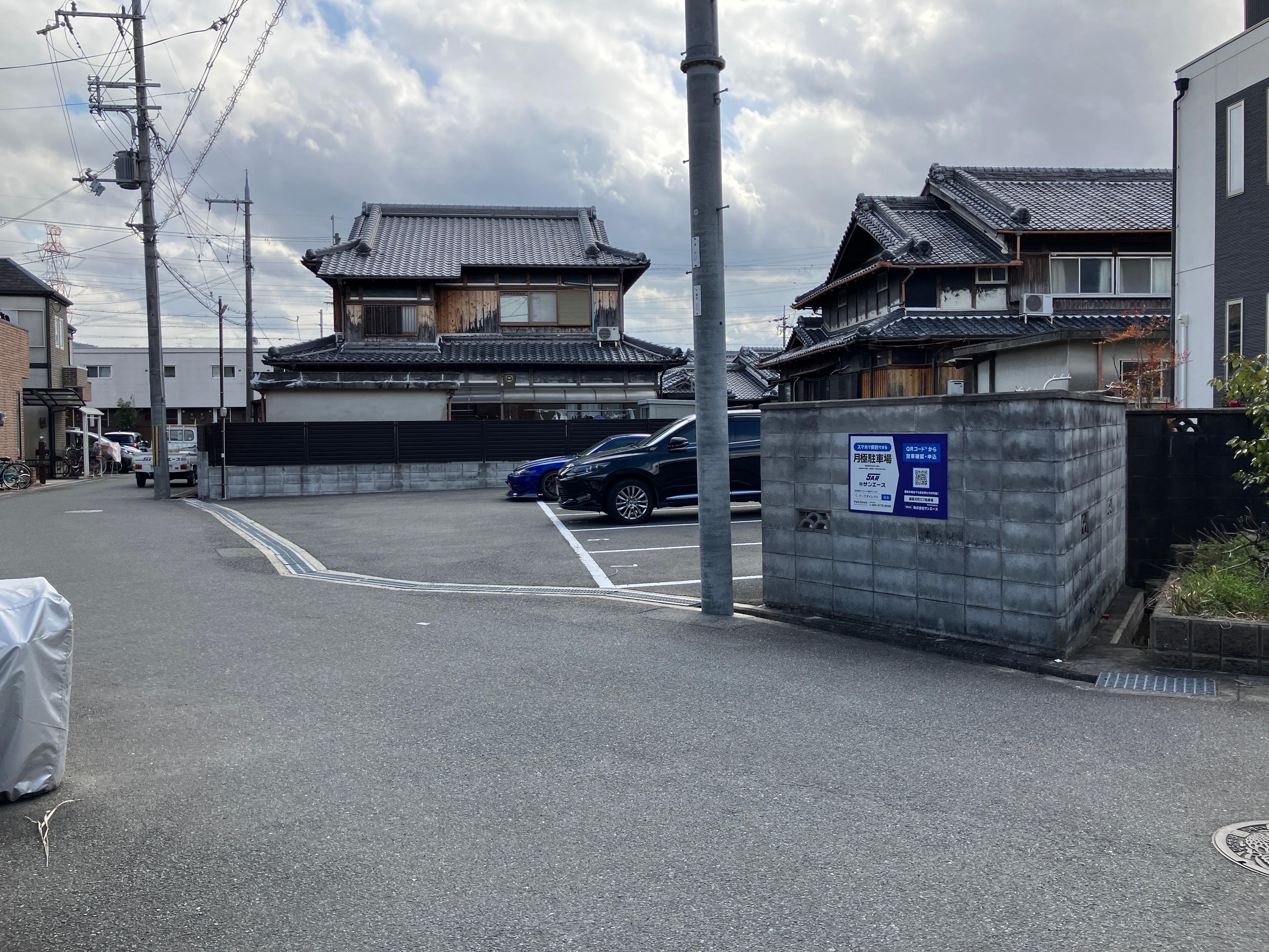 藤阪元町エフ駐車場の外観・駐車場イメージ2枚目