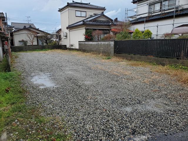 内野西１（石橋）駐車場の外観・駐車場イメージ2枚目