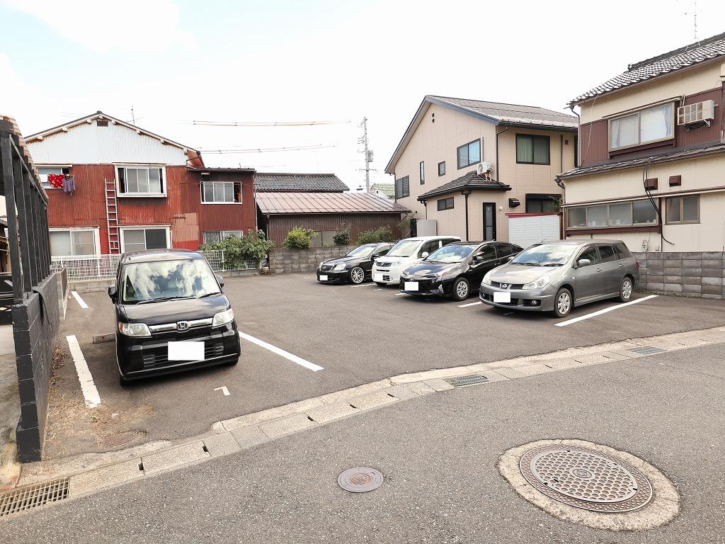 松並町1丁目218-22駐車場の外観・駐車場イメージ1枚目