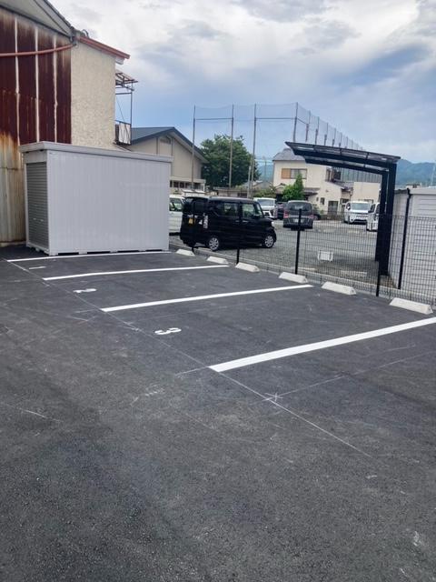 京都嵐山ガレージⅠの外観・駐車場イメージ1枚目