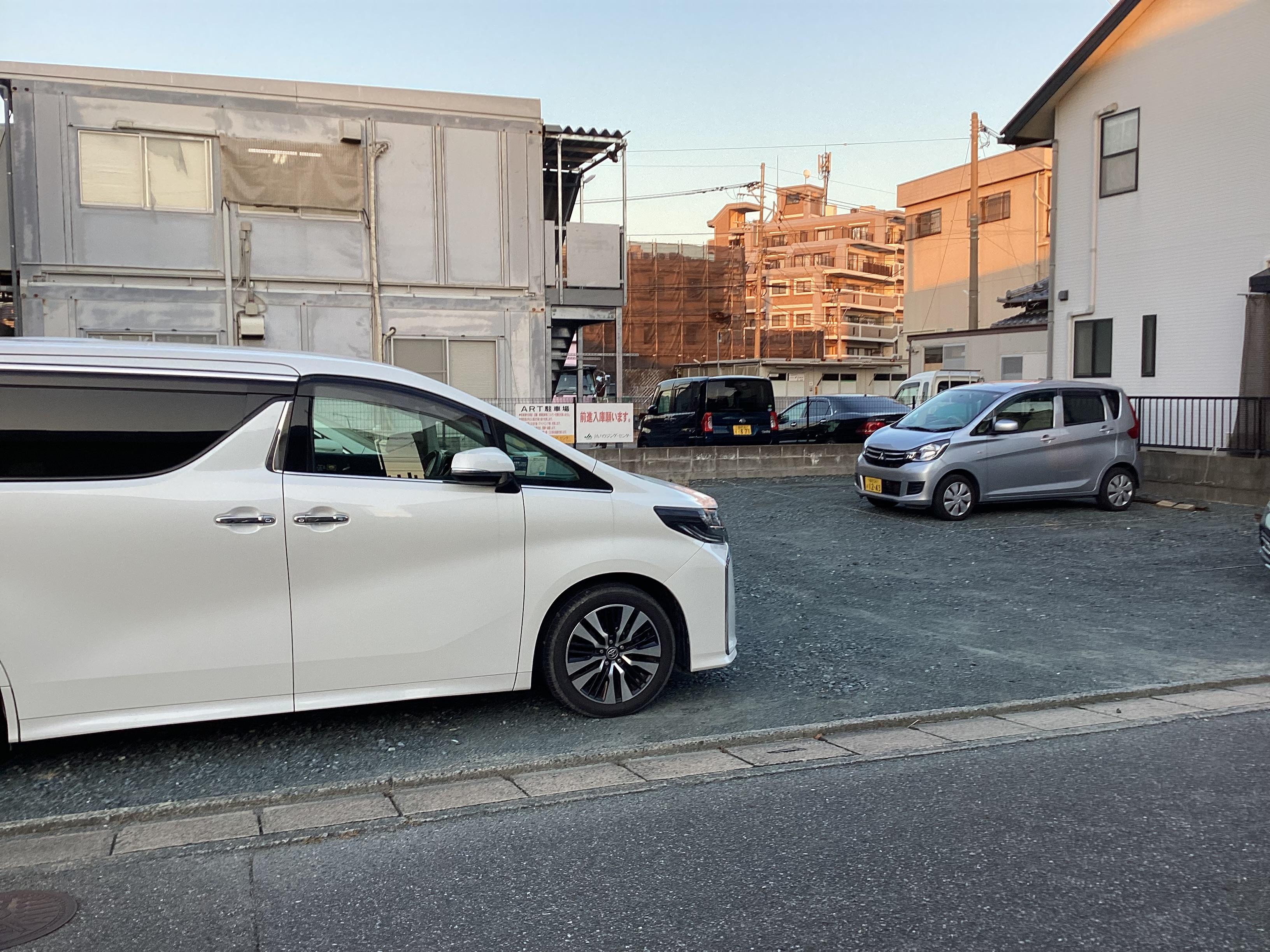 ＡＲＴパーキングの外観・駐車場イメージ2枚目